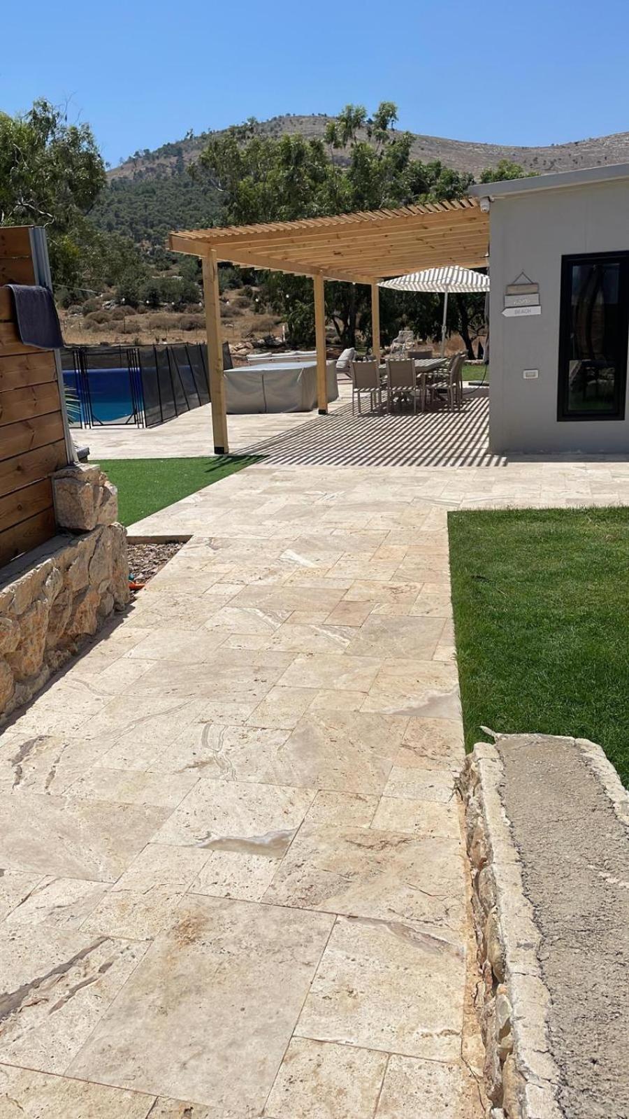 Vila זריחה למרגלות הגלבוע Nurit Exteriér fotografie